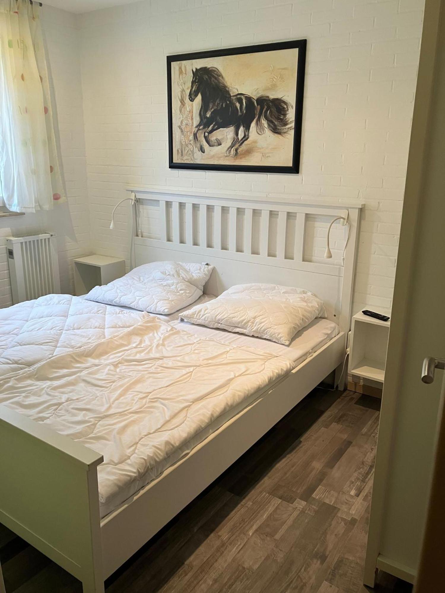 Schoenes Ferienhaus In Tossens Mit Schoenem Garten 부차딩엔 외부 사진